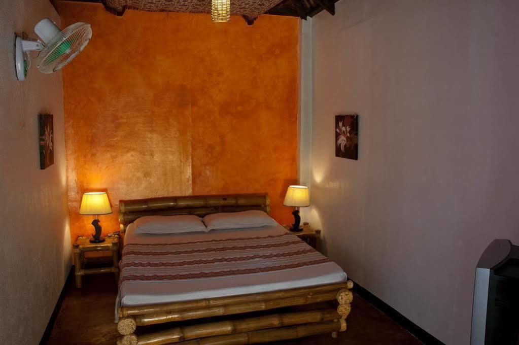Blue Bayou Bungalows Balabag  Dış mekan fotoğraf